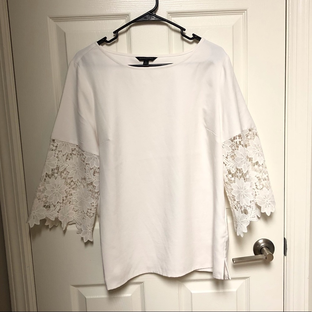 Banana Republic White Lace Blouse